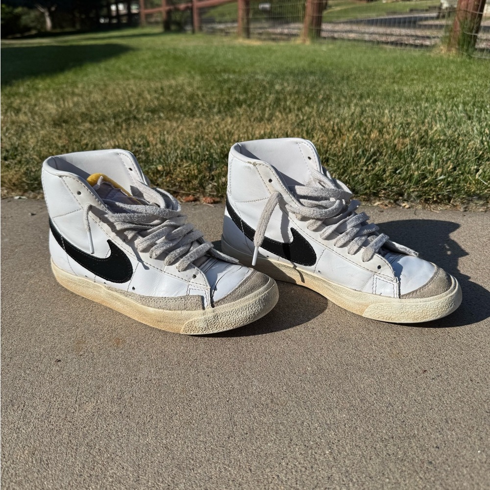 Nike Blazer Mid ‘77
